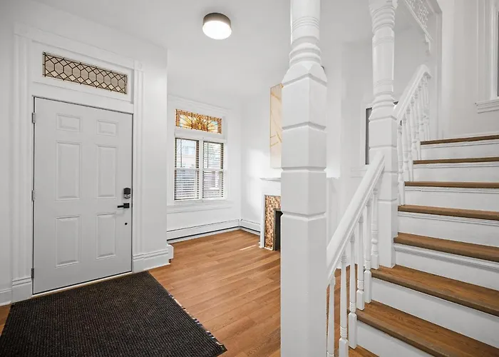 Shadyside, Pittsburgh, Modern And Cozy 1 Bedroom Unit3 With Free Parking Apartment Pittsburgh
