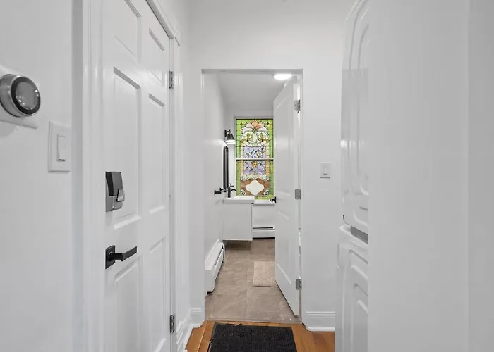 Shadyside, Pittsburgh, Modern And Cozy 1 Bedroom Unit3 With Free Parking