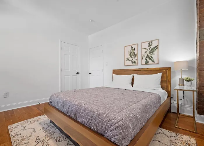 Shadyside, Pittsburgh, Modern And Cozy 1 Bedroom Unit3 With Free Parking *