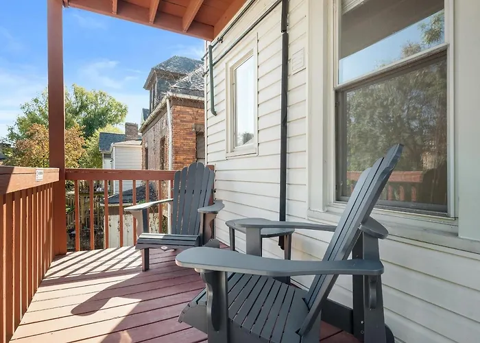 Shadyside, Pittsburgh, Modern And Cozy 1 Bedroom Unit3 With Free Parking