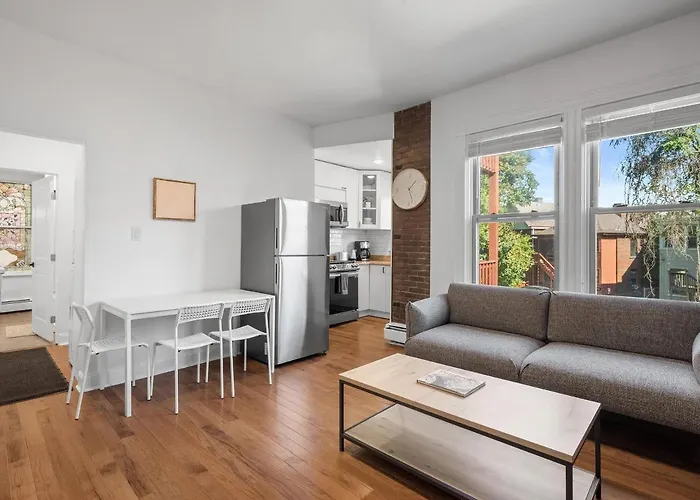 Apartment Shadyside, Pittsburgh, Modern And Cozy 1 Bedroom Unit3 With Free Parking Pittsburgh